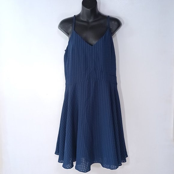 Anthropologie Larke Isobel Swing Dress in Navy Gingham Size M NWT - Picture 1 of 6